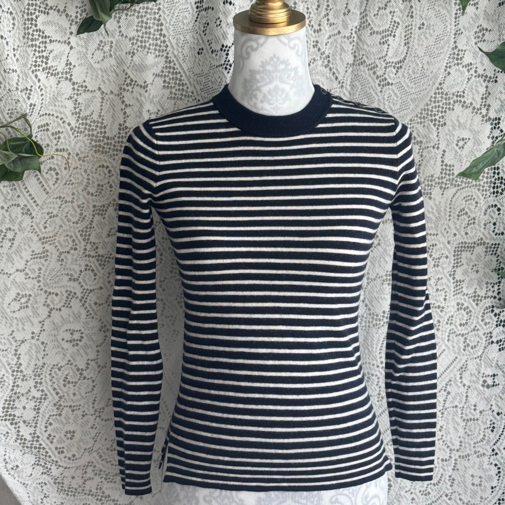 Everlane Ribbed Black and White Long Sleeve Sweater Women’s Size XS